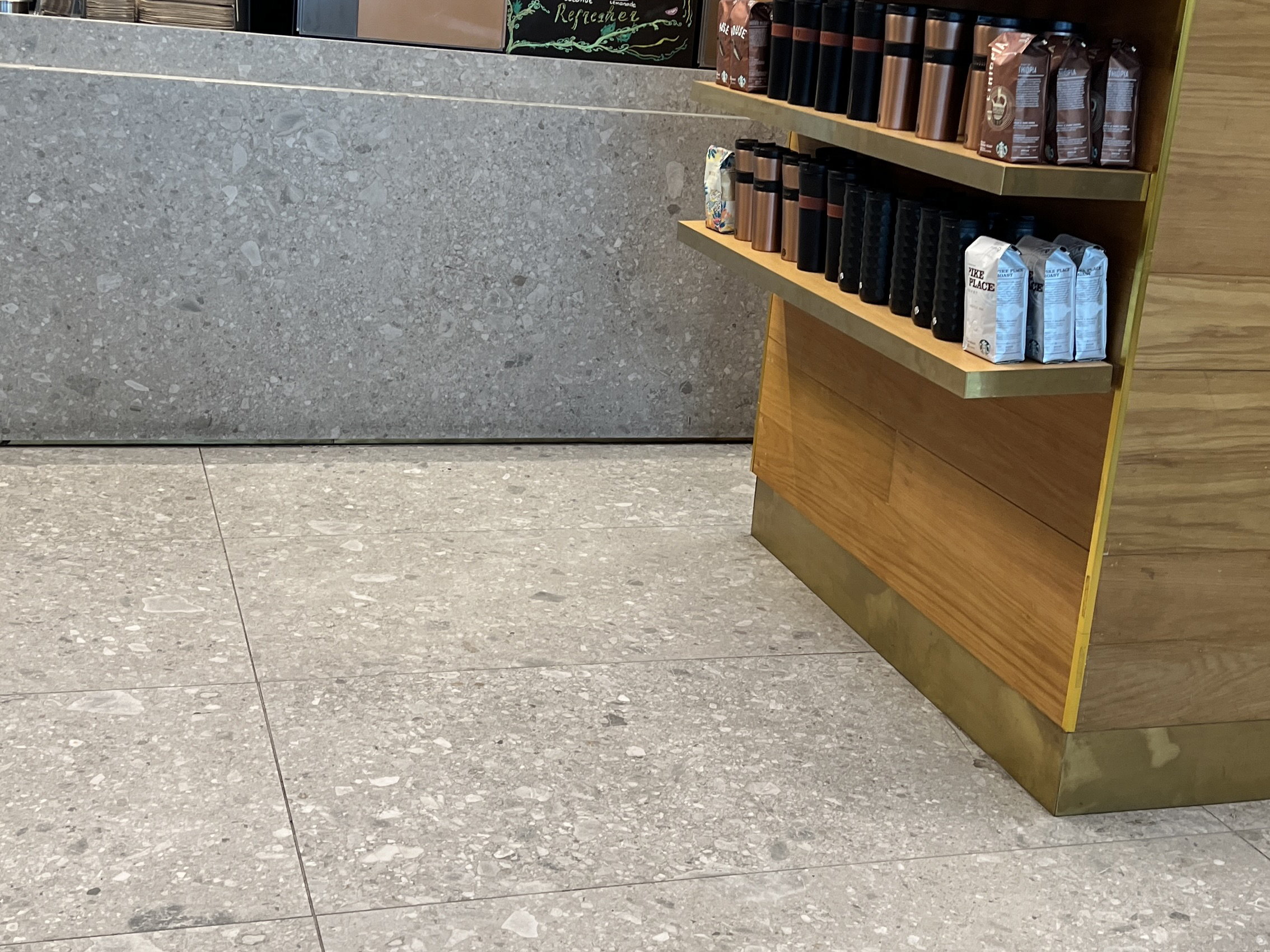 baldosas de piso de terrazo gris